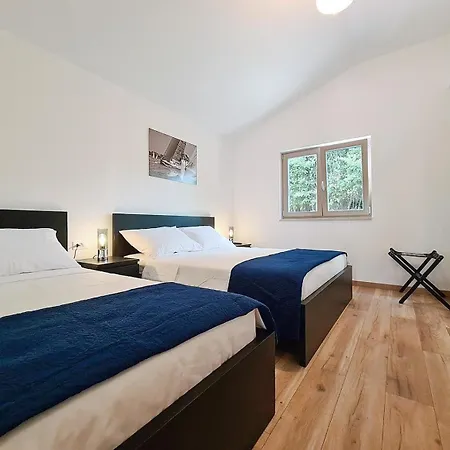 Fuer 5 Personen Ca 80 Qm In Peroj, Istrien Istrische Riviera Holiday home